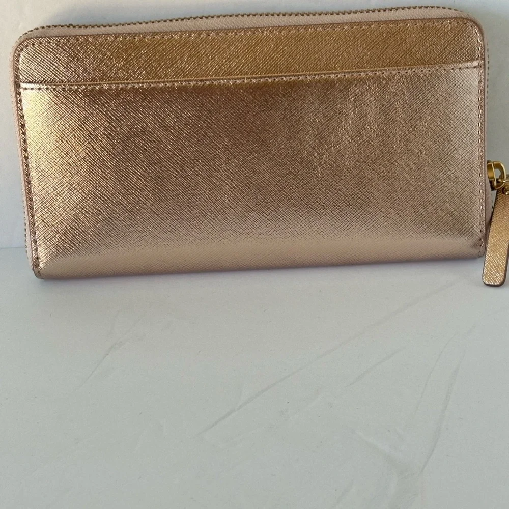 Kate Spade NWOT Rose Gold Zip Around Leather Wallet